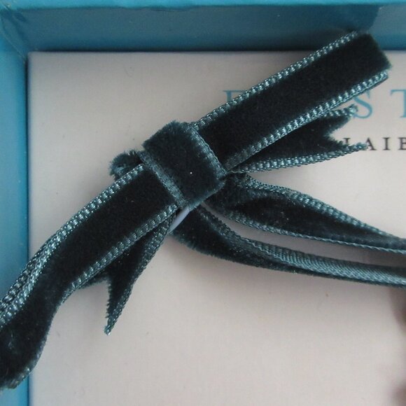 First Issue Liz Claiborne Snowflake Christmas Tree Ornament 2007 NEW in Box - Picture 4 of 11